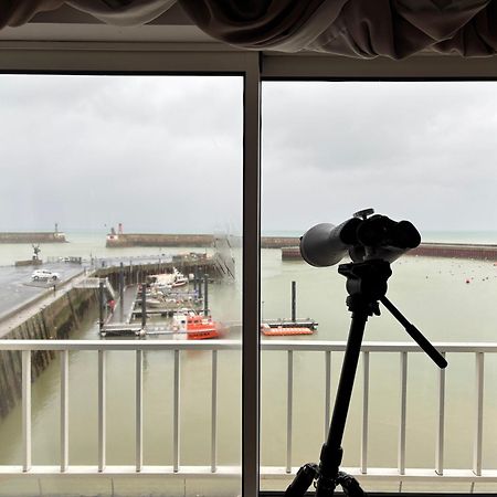 Cote Cottage Apt 3 Chambres Bien Equipee Vue Imprenable Sur Port Et Mer Etreham エクステリア 写真