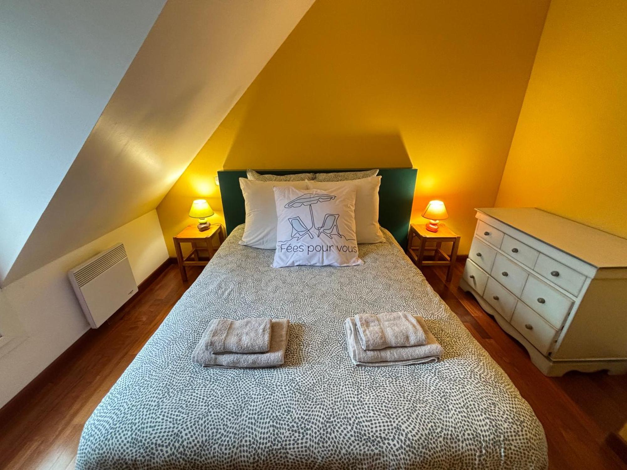 Cote Cottage Apt 3 Chambres Bien Equipee Vue Imprenable Sur Port Et Mer Etreham エクステリア 写真